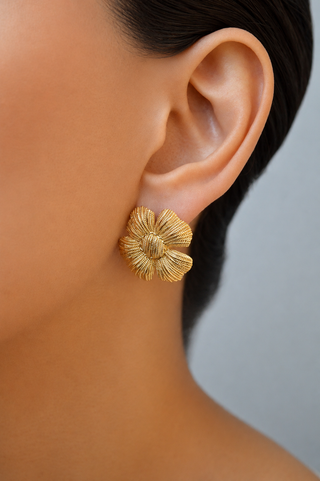 Arete de flor con texura de linea ER05007