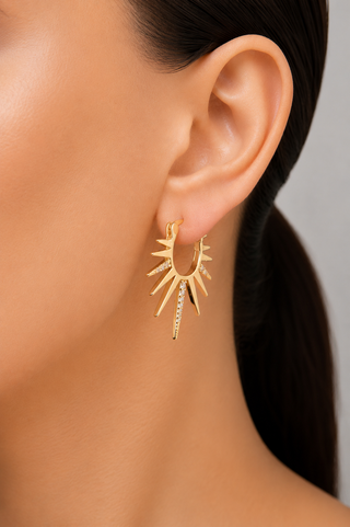 Arete tipo arracada con forma de sol ER03060