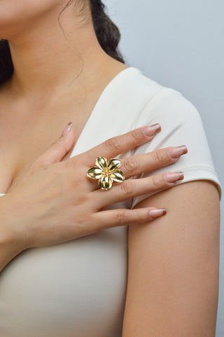 Anillo dorado de flor de hoja  RA04022