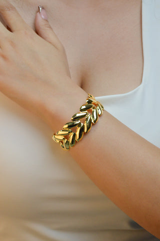Brazalete dorado hoja doble BR01001