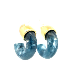 Arete dorado grueso marmoleado azul ER06012
