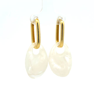 Arete colgante color blanco transparente de resina ER06014