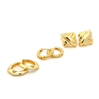 Arete set dorado tipo chunky diferentes estilos 3 pz ER11011