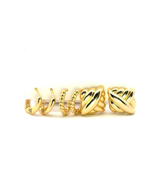 Paquete de aretes dorados tipo chunky diferentes estilos 3 pz ER11011