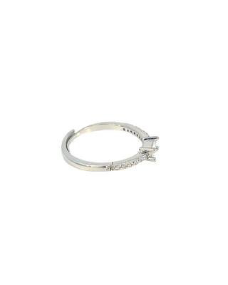 Anillo tipo compromiso plateado zirconia RA04012