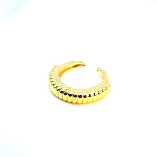 Anillo chunky con lineas RA01006